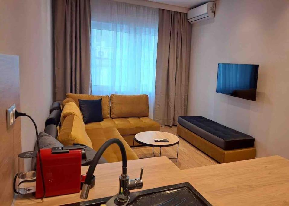 Royal Blue Grand Suite No 4 Piraeus Port Buitenkant foto